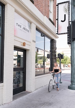 the jesse hotel and bar