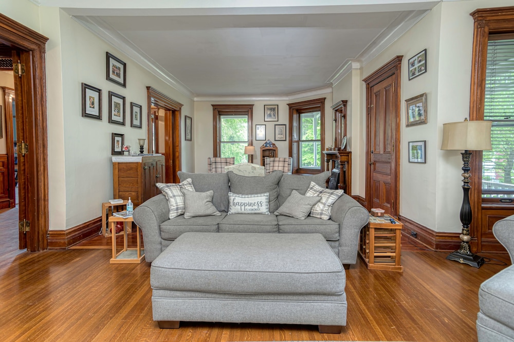 hatch house bed and breakfast