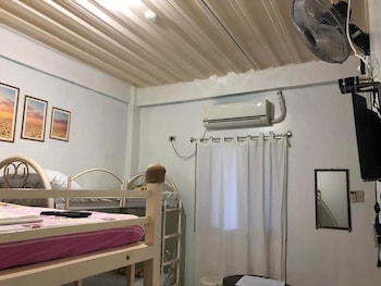 ravara natividad pension house