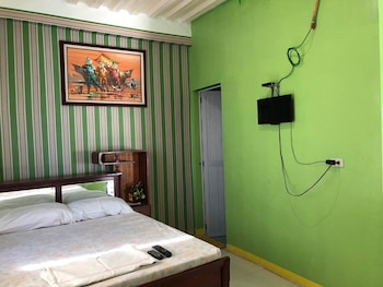 ravara natividad pension house