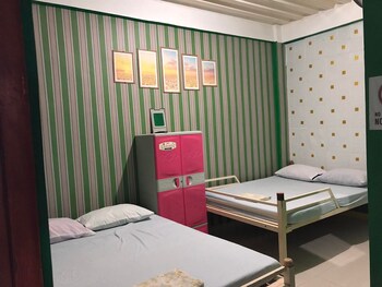 ravara natividad pension house