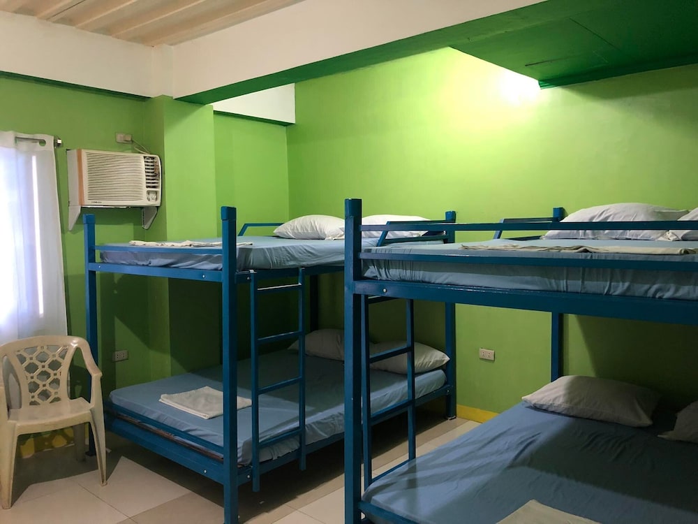 ravara natividad pension house