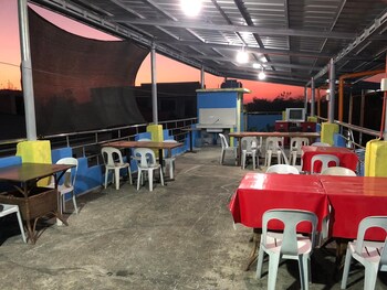 ravara natividad pension house