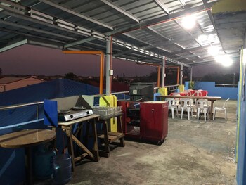 ravara natividad pension house