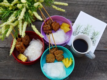 ray coffee bar and hostel adults only