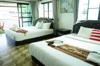 chaiyai river front hotel
