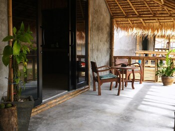 the lazy lodge