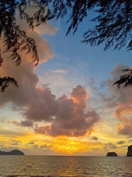 blue lagoon home trang