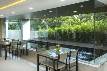 thawan apartment