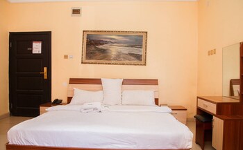 zbass hotel and resort