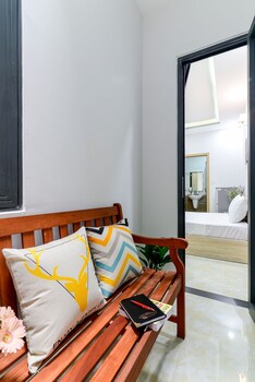 estelle boutique apartment