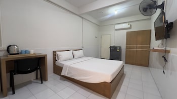 ze residence ram intra