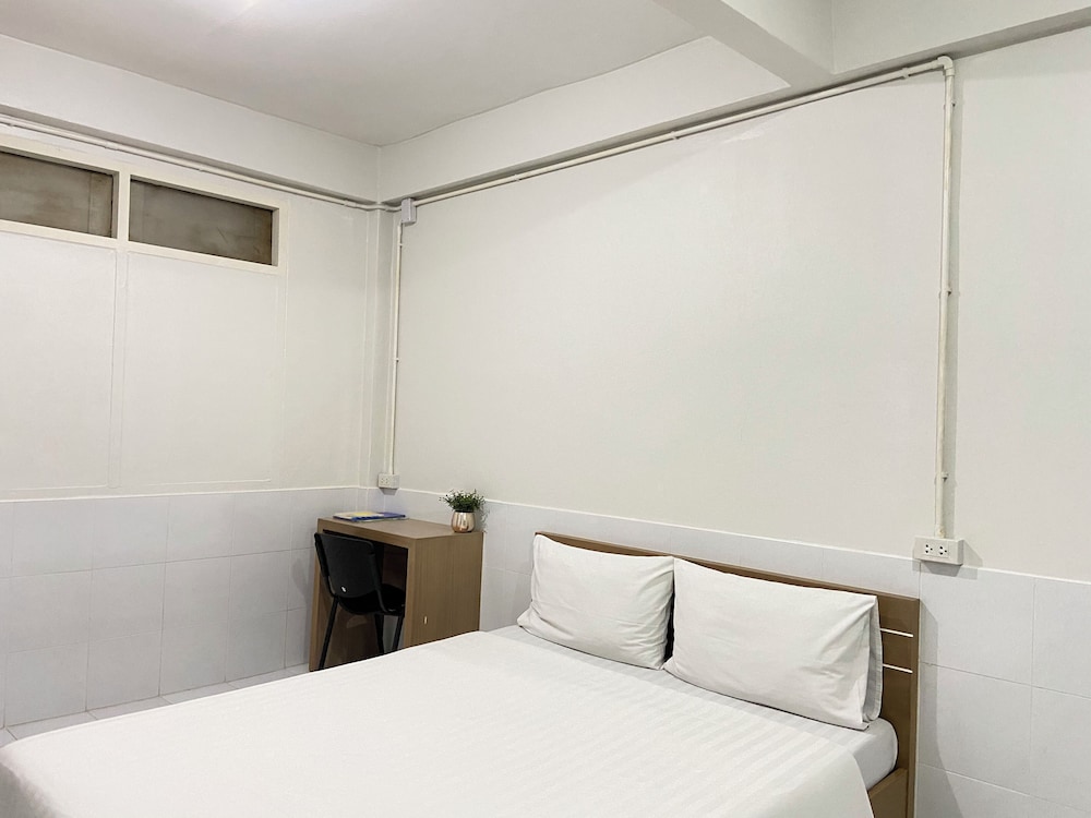 ze residence ram intra