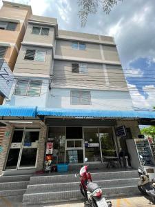 ze residence ram intra