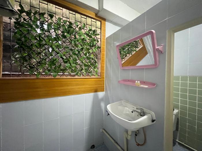 ze residence ram intra