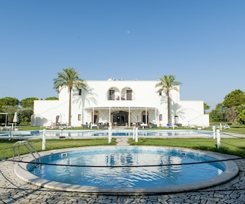 Amaregold Tenuta La Baronessa,Gallipoli>>Alezio,4 star