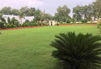 hotel aryan inn lalitpur