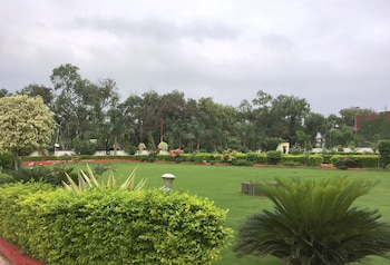 hotel aryan inn lalitpur