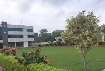 hotel aryan inn lalitpur