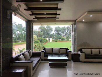 hotel aryan inn lalitpur