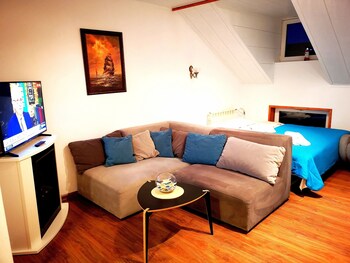 meridian apartments