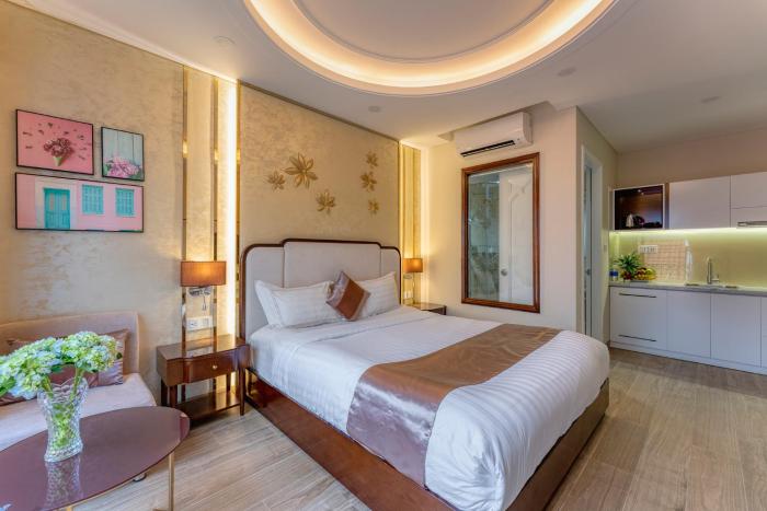 golden tree hotel and apartment by zuzu
