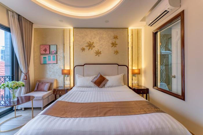 golden tree hotel and apartment by zuzu