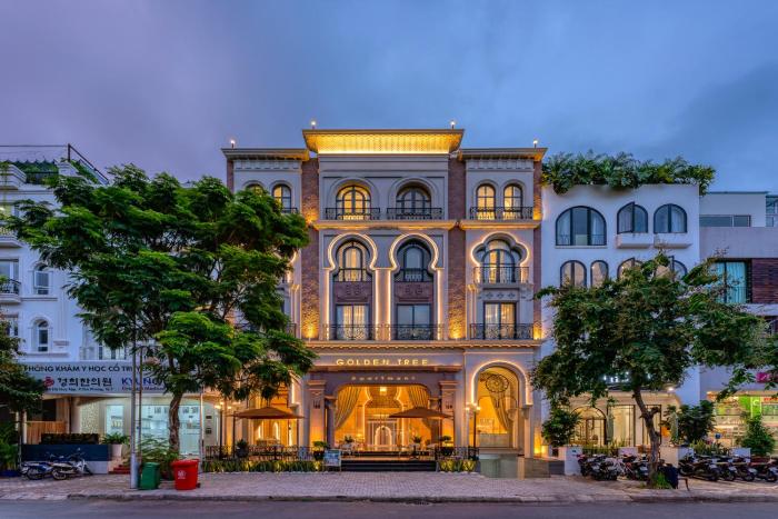 golden tree hotel and apartment by zuzu