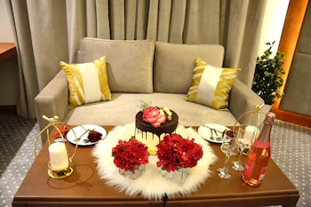 al ewan hotel apartments
