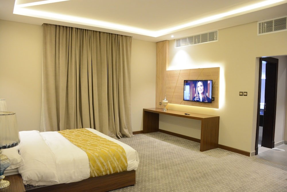 al ewan hotel apartments