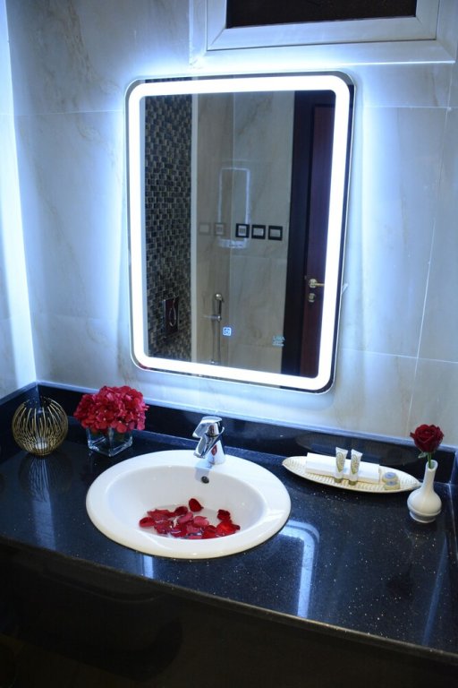 al ewan hotel apartments