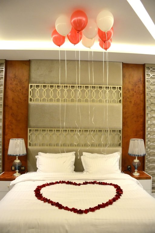 al ewan hotel apartments
