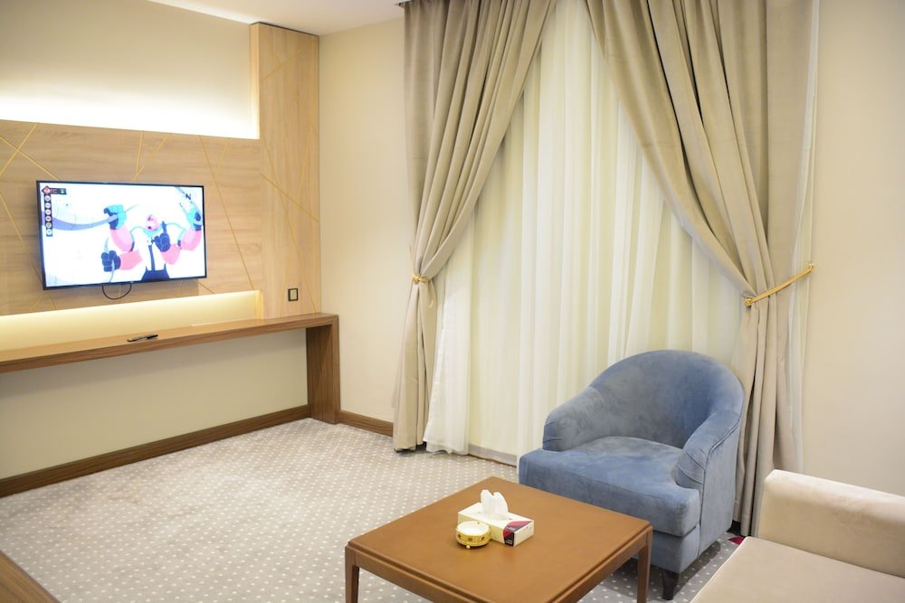 al ewan hotel apartments