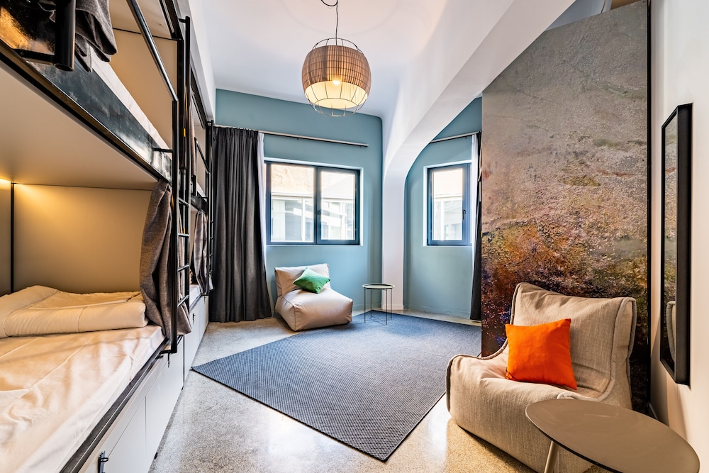 athens hub hostel