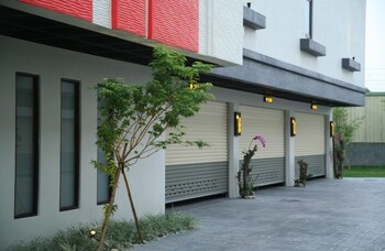 moon inn boutique motel