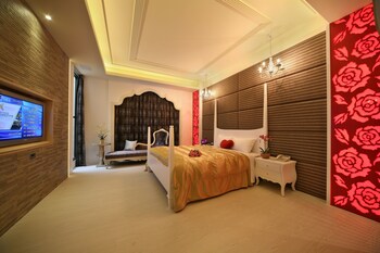 moon inn boutique motel