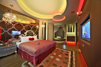 moon inn boutique motel