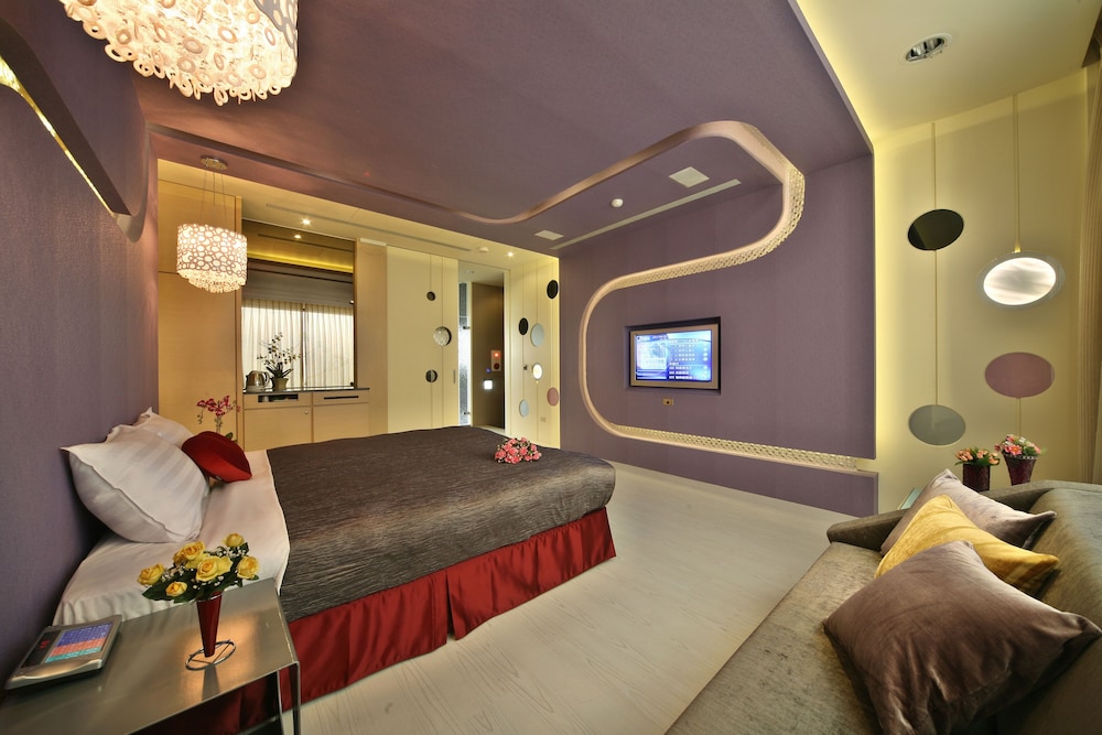 moon inn boutique motel