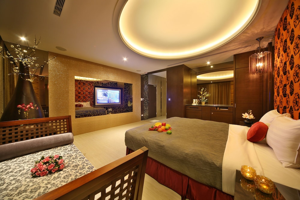 moon inn boutique motel