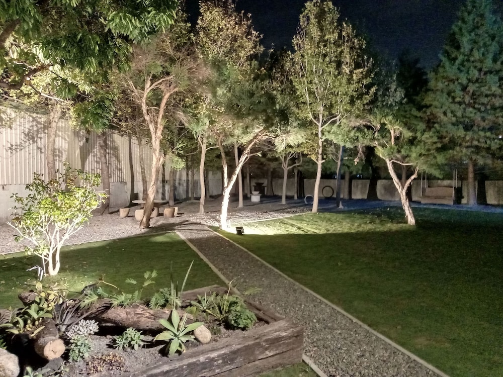 moon inn boutique motel