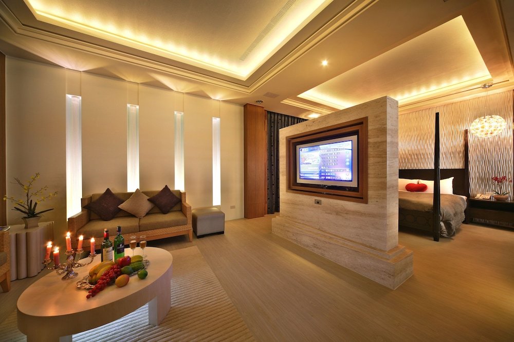 moon inn boutique motel