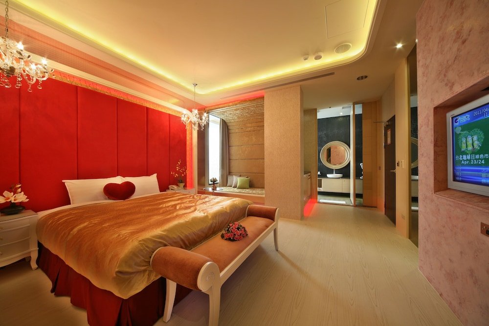 moon inn boutique motel