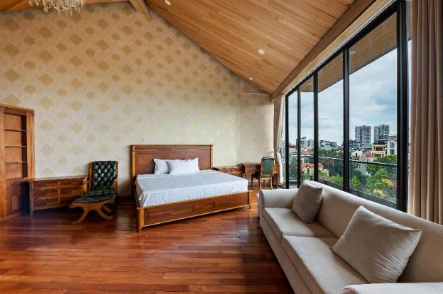 moon west lake hotel and residence