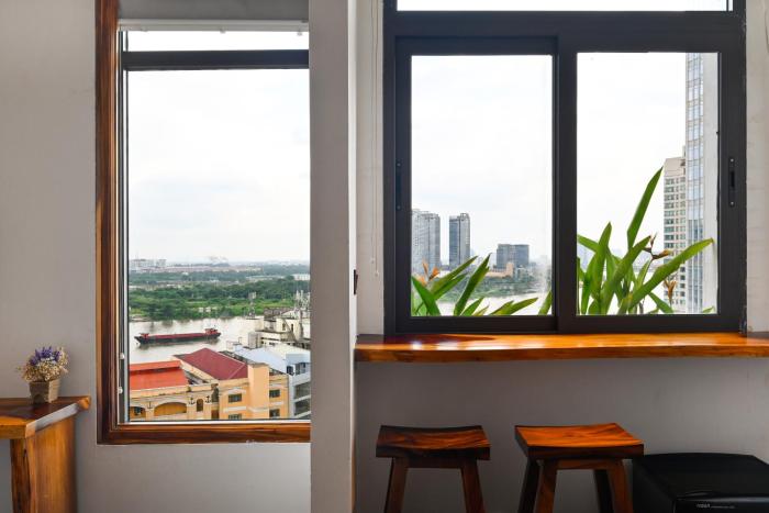 sky gem central hotel