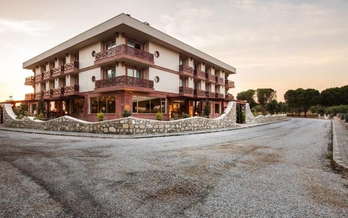 helen troya hotel geyikli