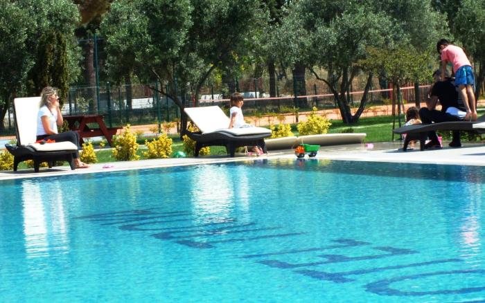 helen troya hotel geyikli