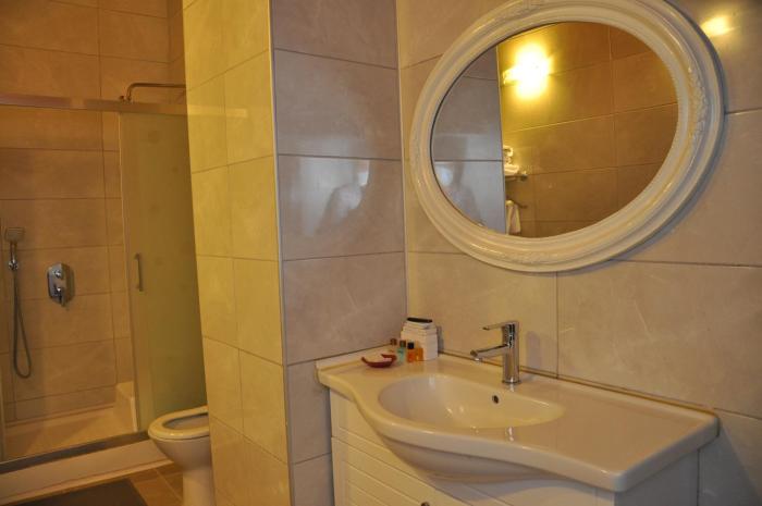 helen troya hotel geyikli