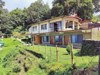 simba jungle lodge binsar wildlife sanctuary