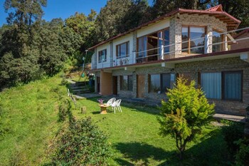simba jungle lodge binsar wildlife sanctuary