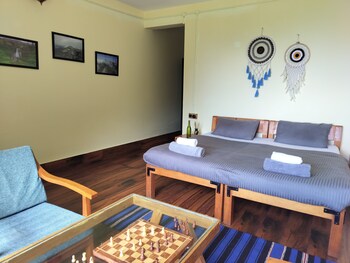 Simba Jungle Lodge, Binsar Wildlife Sanctuary,Jhandi Dhar - Binsar Sanctuary Gate Road Inside Binsar Wildlife Sanctuary Opposite Binsar Temple Binsar 263601,3 star